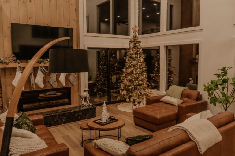 How Many Lights Do You Need for a 7-Foot Christmas Tree?